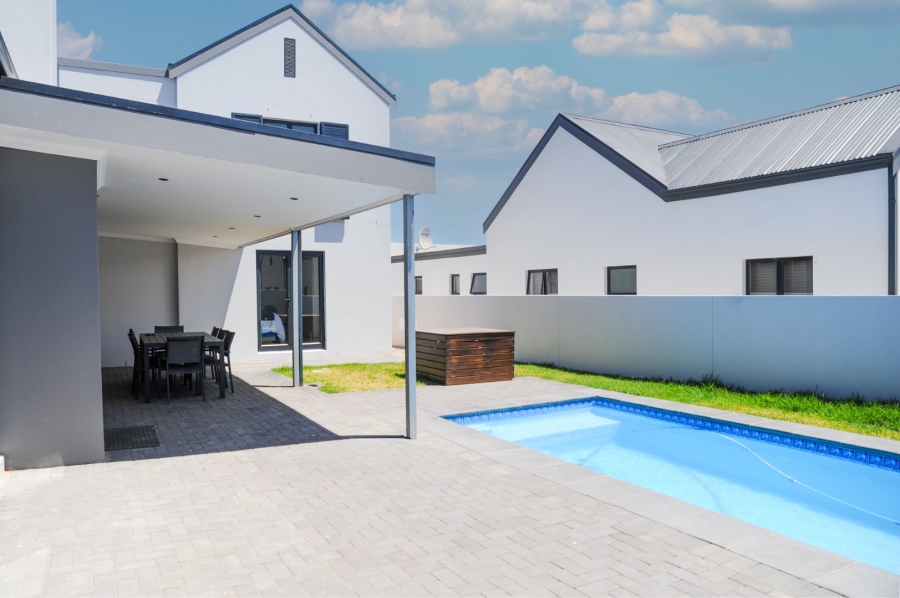 3 Bedroom Property for Sale in Mykonos Western Cape